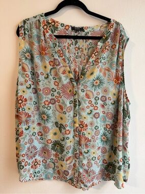 NYDJ Mint Floral Button-Front Sleeveless Blouse